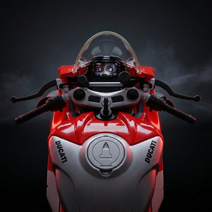 1:6 Ducat V4s - With Smoke